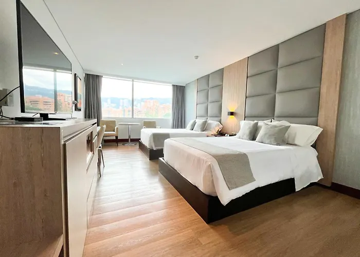 Hotel San Fernando Plaza