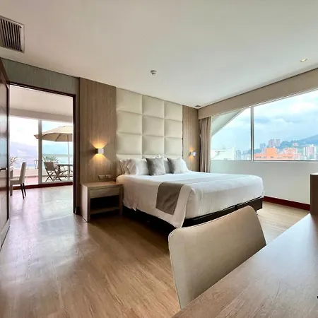 Hotel San Fernando Plaza Medellin Exterior photo Suite