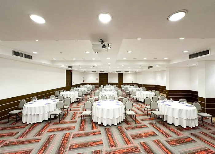 Hotel San Fernando Plaza