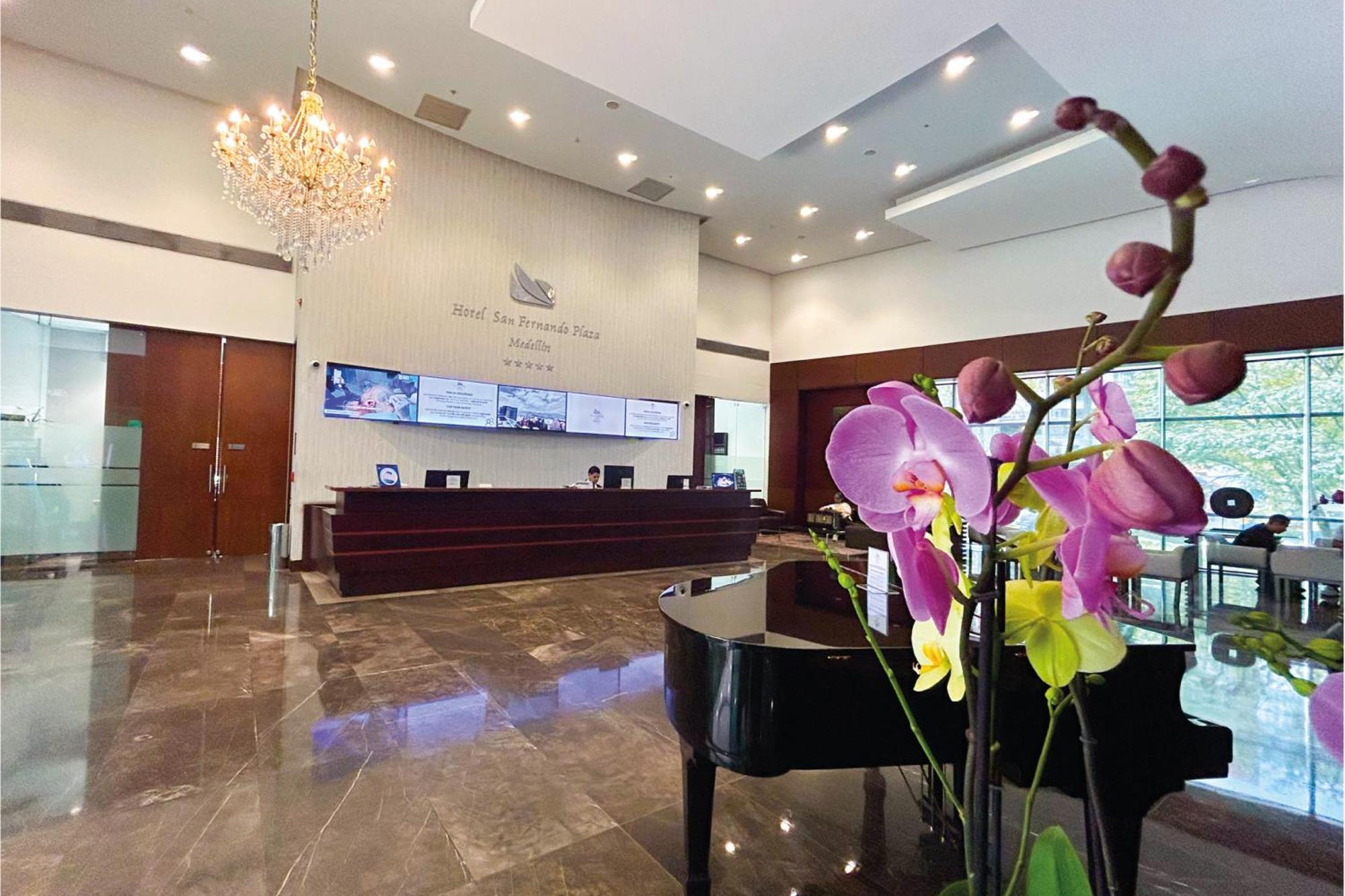 San Fernando Plaza 5* Medellín