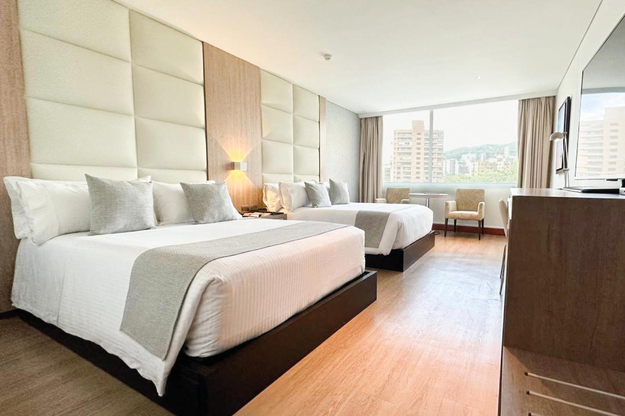 San Fernando Plaza 5*